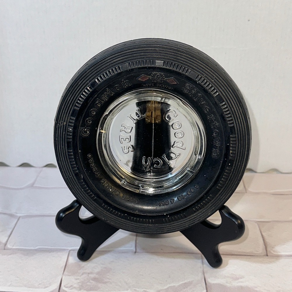 Vintage BF Goodrich Silvertown Life Saver Tread Rubber Tire Glass Ashtray Black